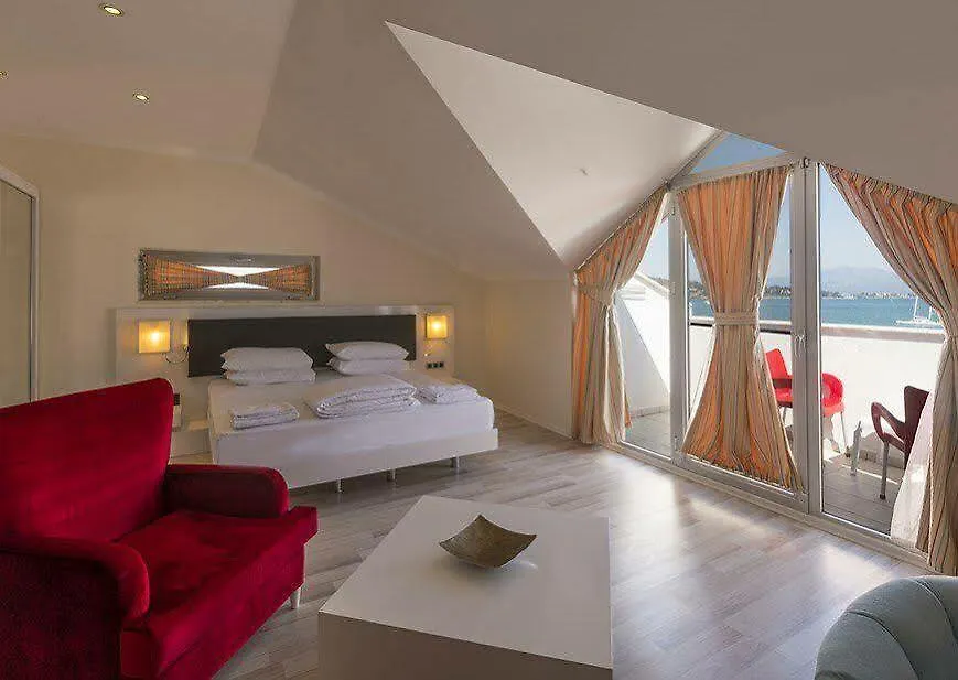 Orka Boutique Hotel Fethiye 3*,